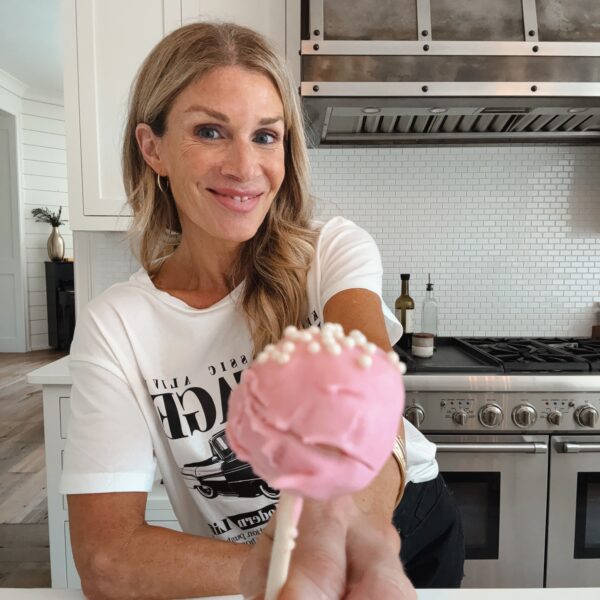 STARBUCKS copycat Birthday Cake Pops